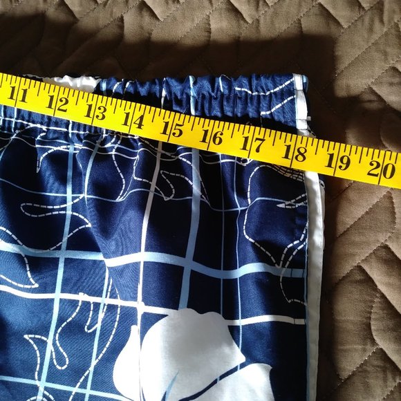 Men's Hawaiian Shorts - Picture 6 of 8